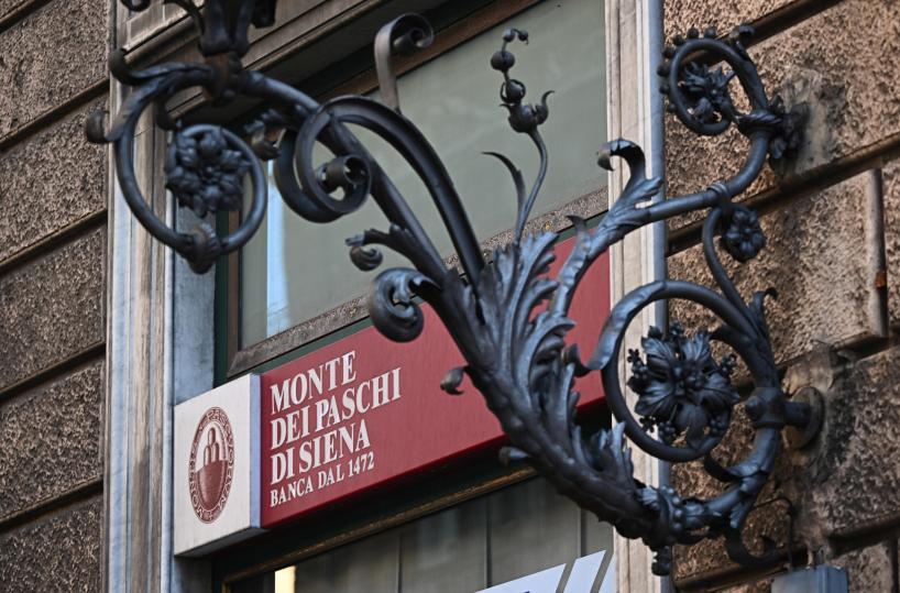 Gli utili Mps a 1,37 miliardi, piano con Mediobanca nel 2026