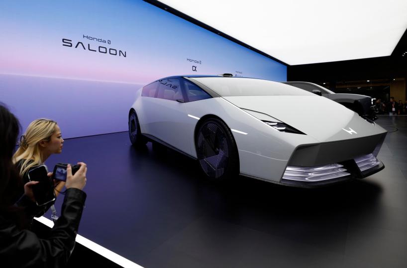 Honda rivede al ribasso le stime sull'utile annuale