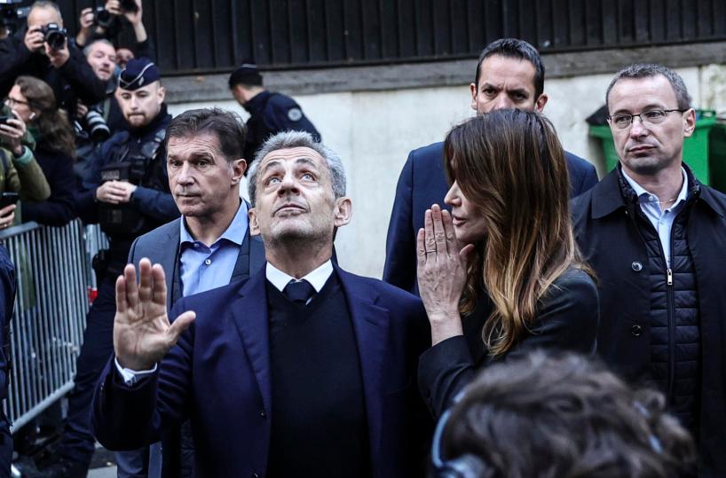 Concessa la libertà vigilata a Sarkozy, oggi lascerà il carcere