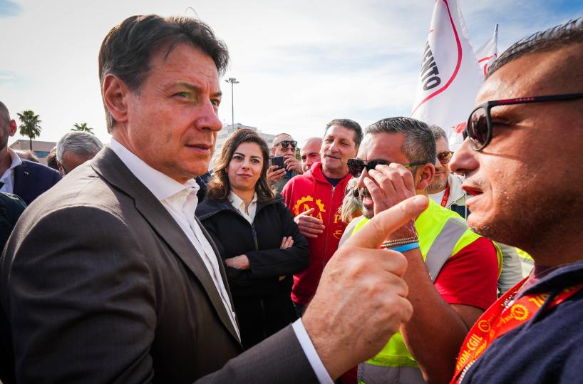 Conte, Meloni ipocrita, azzerare Garante non più credibile