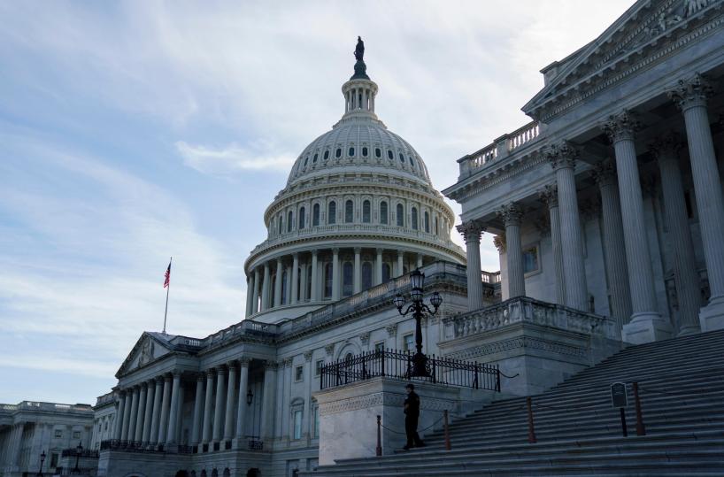Senato Usa approva misura per mettere fine a shutdown