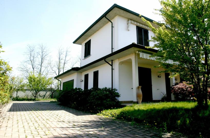 Garlasco: sulla porta impronte di Marco Poggi e di un operatore