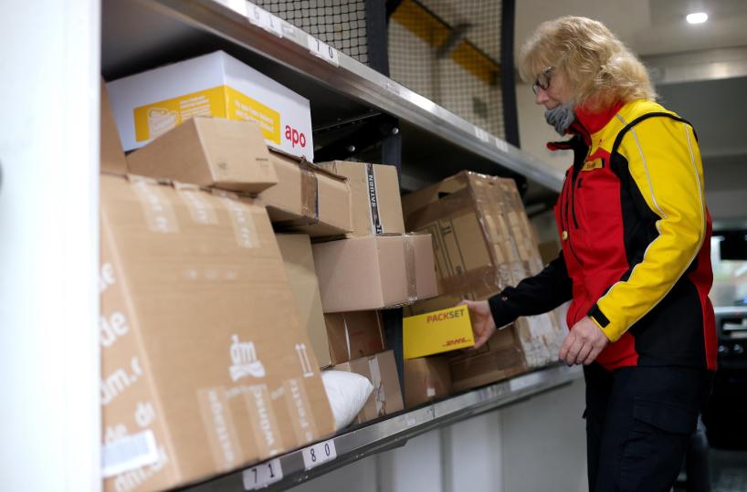 In manovra ipotesi tassa su piccoli pacchi extra Ue