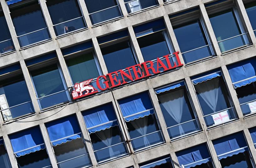 Generali, utile nei nove mesi sale a 3,3 miliardi