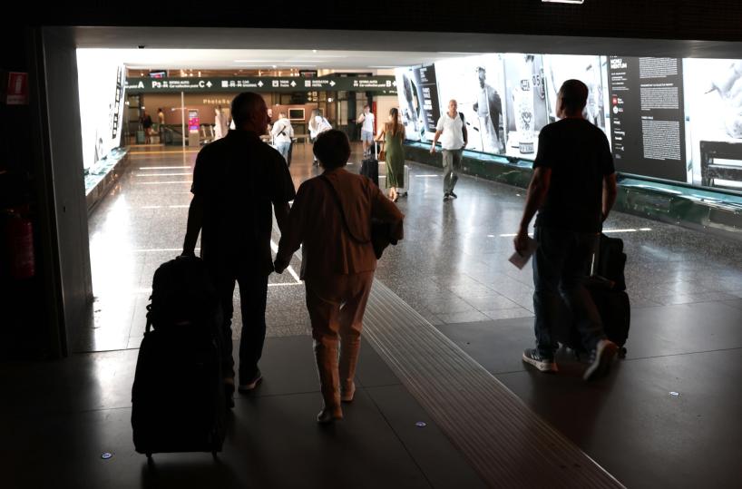 Oggi voli a rischio, stop EasyJet e Volotea