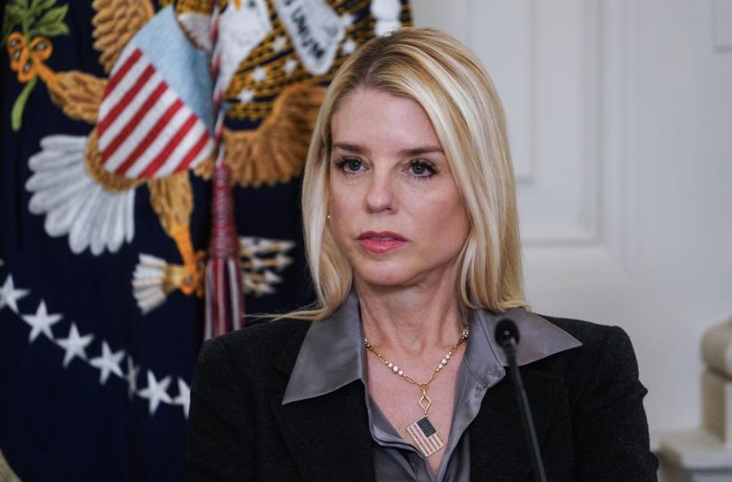 Bondi sceglie procuratore che indagherà su Epstein-Clinton