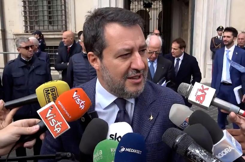 Salvini, Landini tiene sotto sequestro milioni di lavoratori