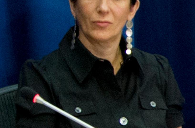 'Rivelarono email di Maxwell', silurati impiegati di un carcere