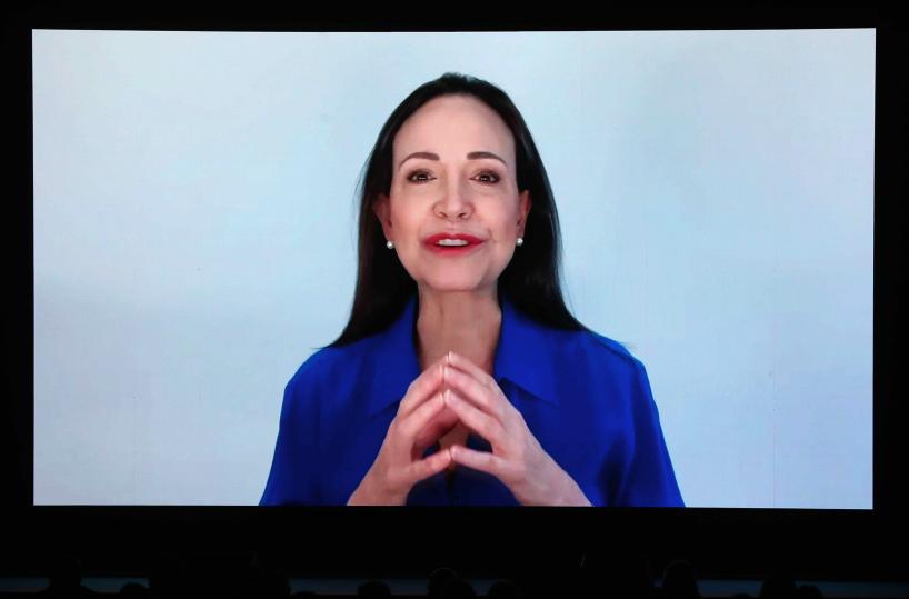 Venezuela, appello di Machado alla disobbedienza militare