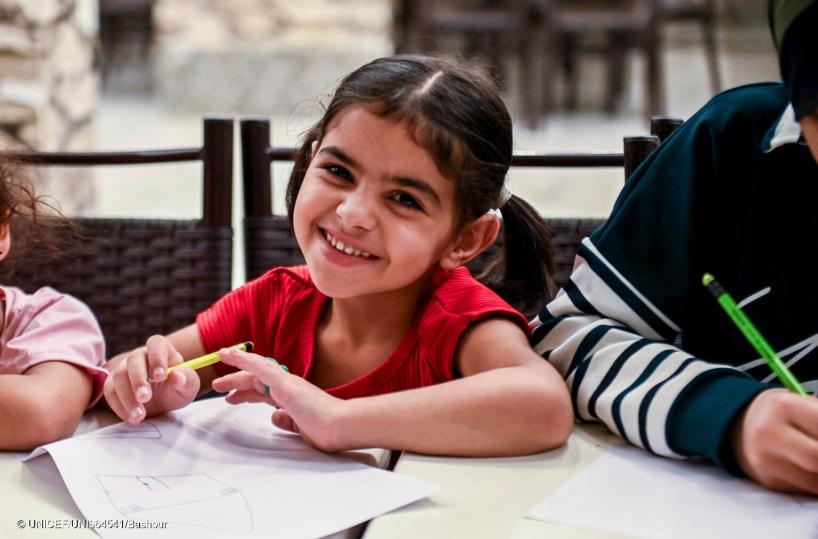 Unicef, 417 milioni di bambini nel mondo vivono in povertà