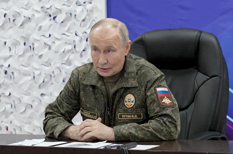 Cremlino, 'Kiev decida sulla pace e lo faccia ora'