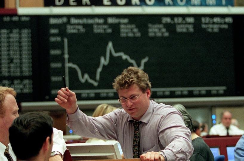 Borsa: prosegue in calo la seduta, Milano -0,4%