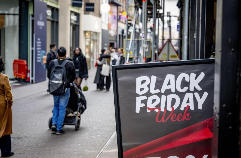 Confcommercio, sale spesa per il black friday, a 268 euro