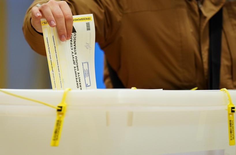 Bosnia, chiusi i seggi per le presidenziali nell'entità serba