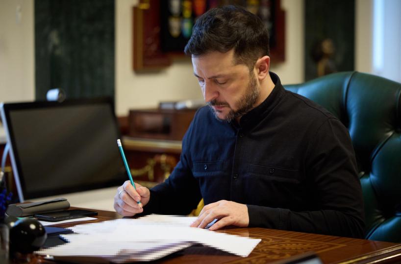 Zelensky, 'molti aspetti giusti nel nuovo piano Usa-Kiev'