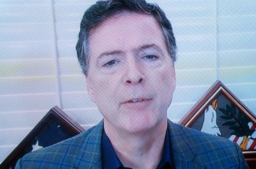 Giudice Usa archivia l'indagine contro l'ex capo dell'Fbi