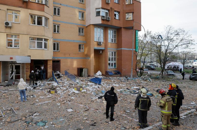 Media, 'potenti esplosioni a Kiev dopo allarme missilistico'