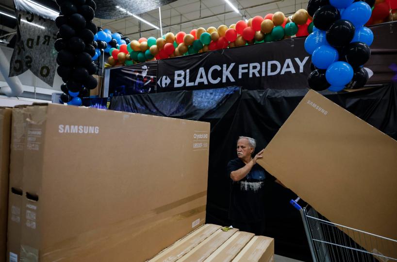 In Usa spesa record per Black Friday, 11,8 miliardi con IA