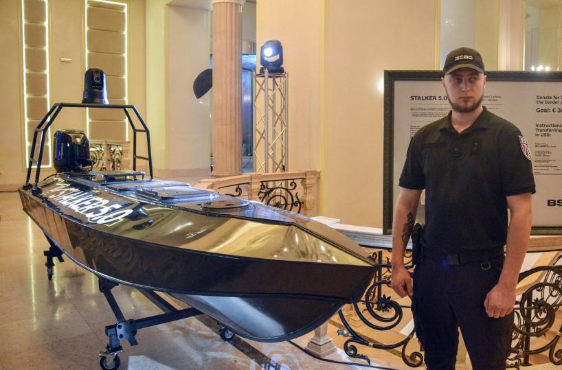 Stop operazioni a terminal petrolio russo per attacco droni