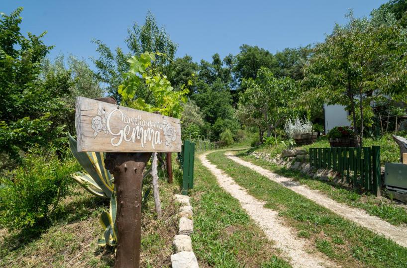 Famiglia bosco, ok genitori a casa offerta da imprenditore