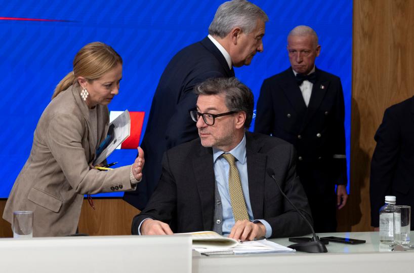 Giorgetti, 'abbiamo riportato bilancio in avanzo primario'