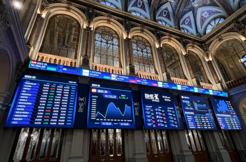 Borsa: Europa rallenta, bene Madrid +1,6%