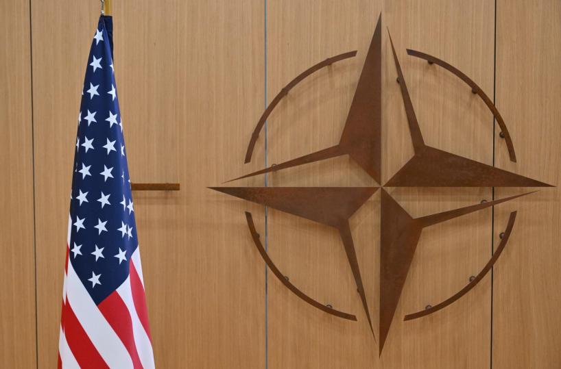 'Usa, l'Europa prenda il controllo della Nato entro 2027'