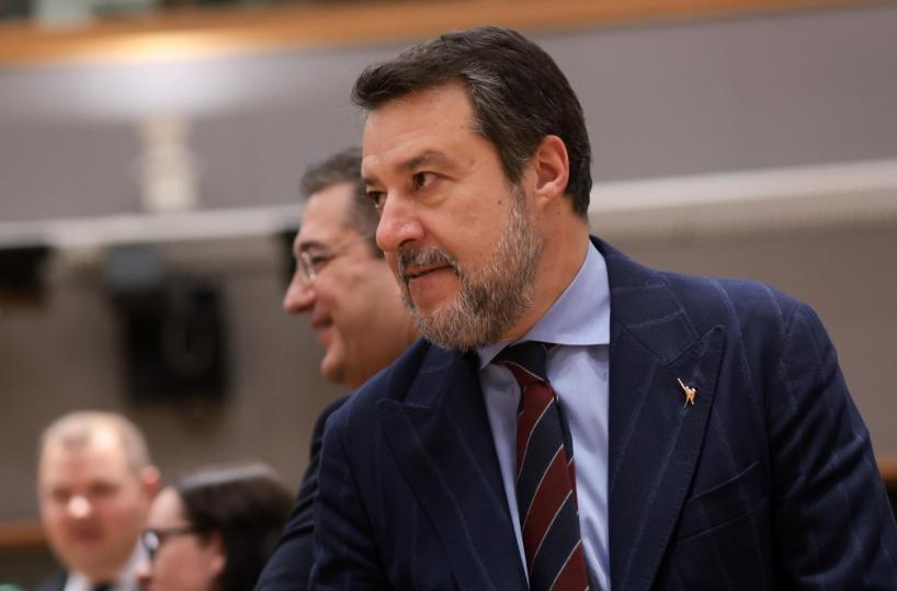 Salvini,basta divieti trasferta ai tifosi, salvo per delinquenti