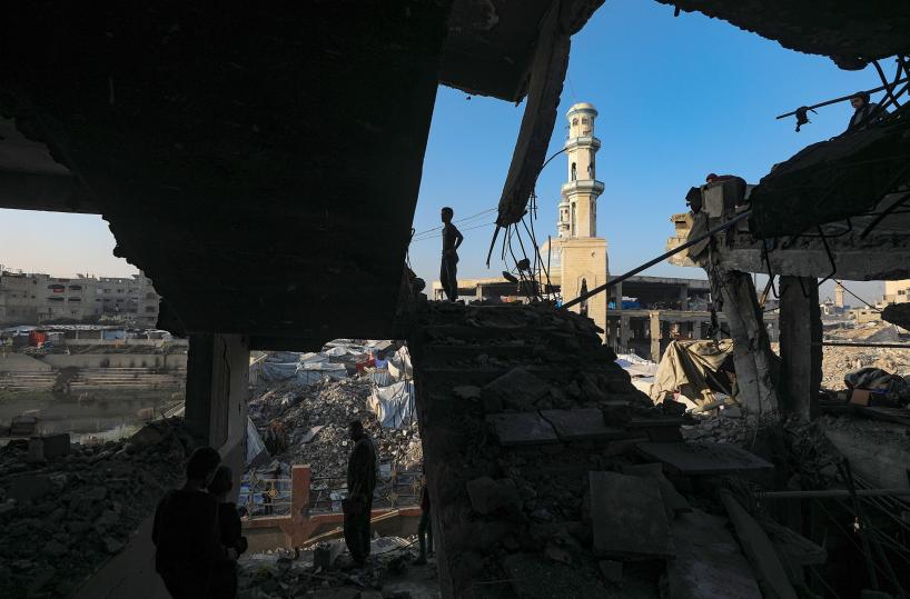 Media, si cerca l'ultimo corpo ostaggio a Zeitoun a Gaza City