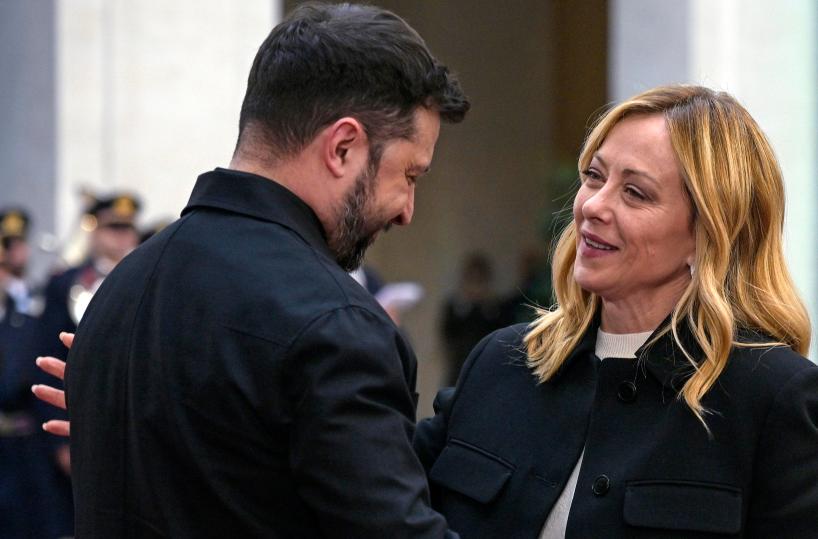 Zelensky, 'sui negoziati di pace mi fido di Meloni'