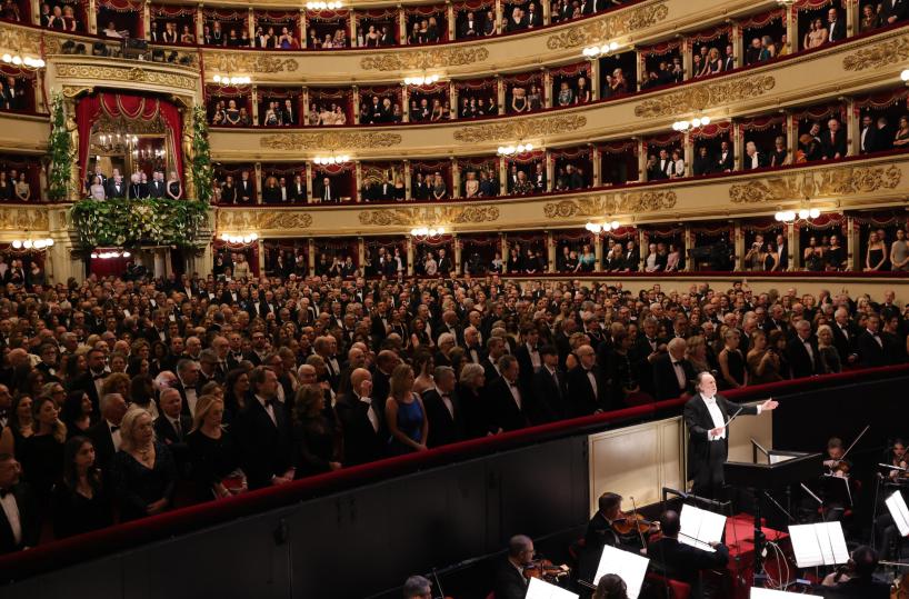 Chailly ha un malore alla Scala, interrotta 'Una Lady Macbeth nel distretto di Mcesk'