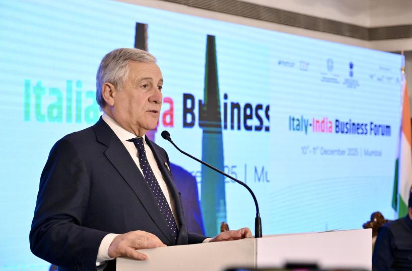 Tajani, 'Italia favorevole al congelamento degli asset sine die'