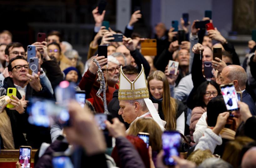 Il Papa nel Giubileo dei detenuti, 'nessuno vada perduto,servono amnistie'
