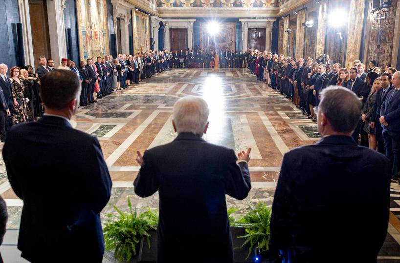 Mattarella, inediti centri opachi di potere disinformano