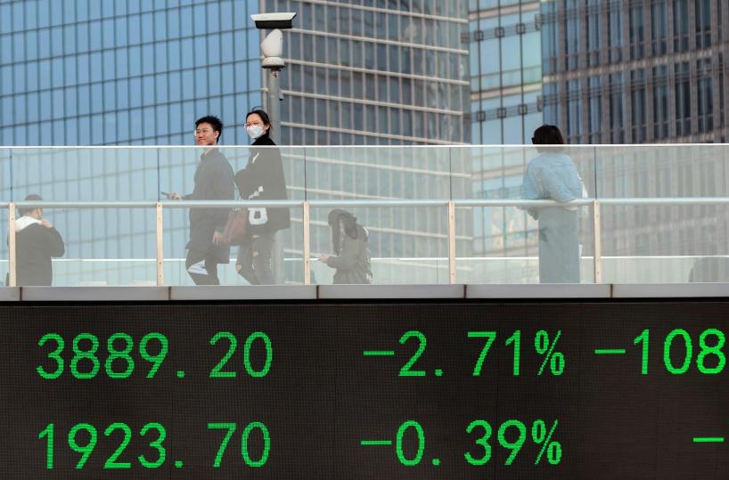 Borsa: l'Asia pesante in attesa dei dati Usa, future in calo