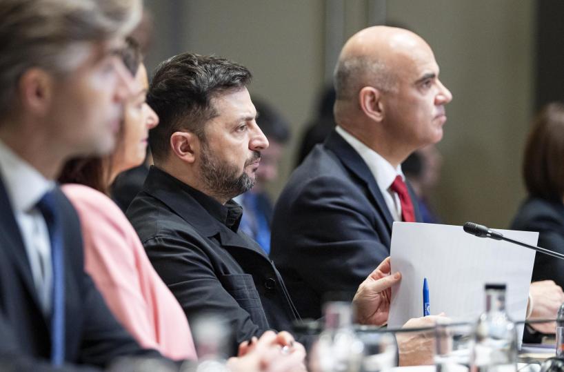 Nyt, 'il piano di pace Usa prevede rafforzamento dell'esercito di Kiev'