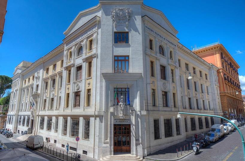 Istat, a ottobre in calo congiunturale -0,5% fatturato servizi e industria