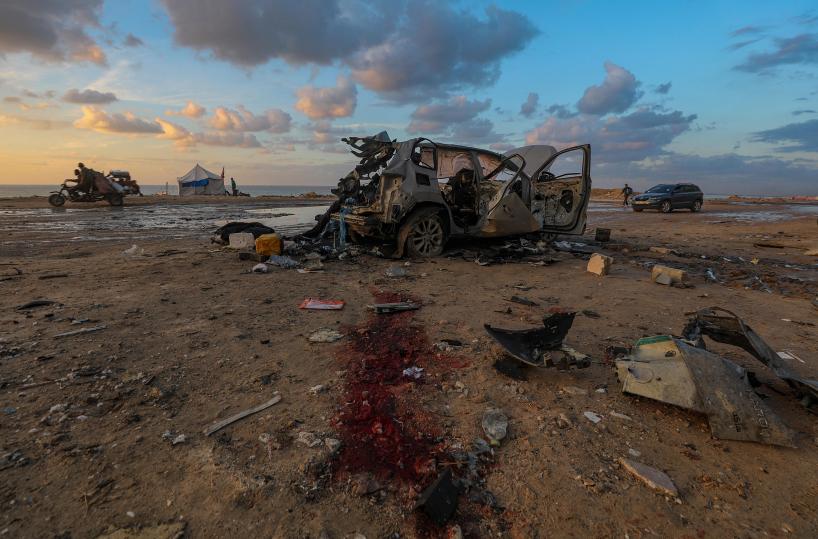 Al Jazeera, 'raid israeliano su un rifugio a Gaza, 6 morti'