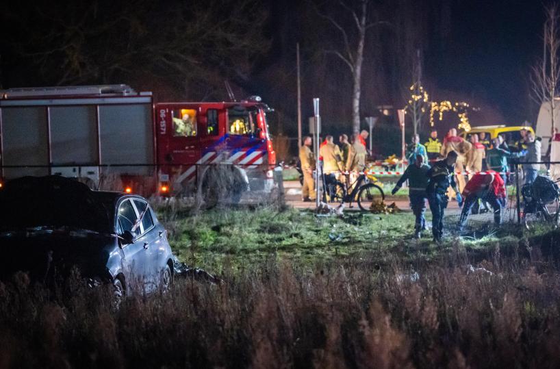 Auto sulla folla di una parata natalizia in Olanda, almeno 9 feriti