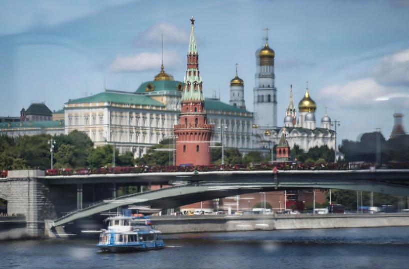 Mosca, 'mai cos&igrave; vicini all'accordo, ma Kiev ed Europa vogliono affossarlo'