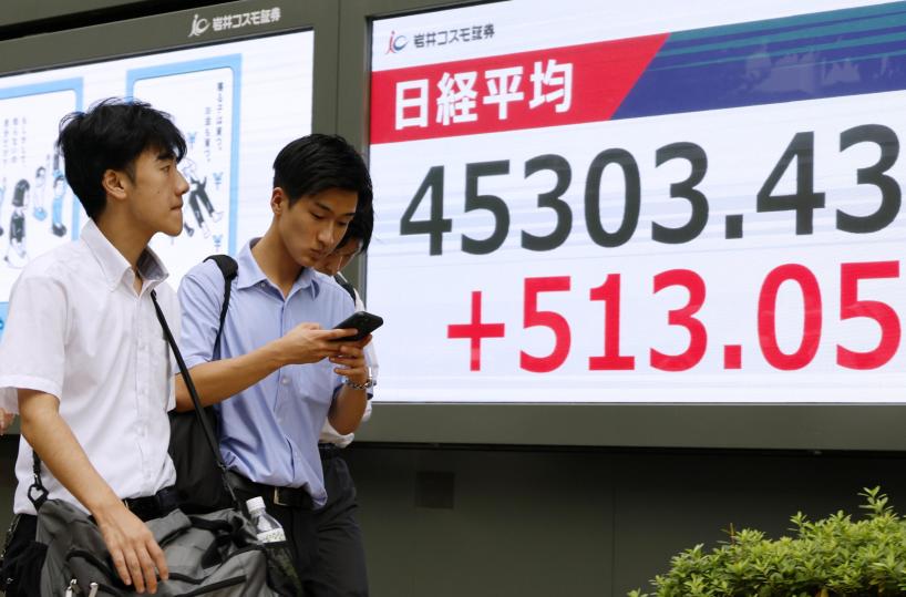 Borsa di Tokyo, apertura in aumento (+0,39%)
