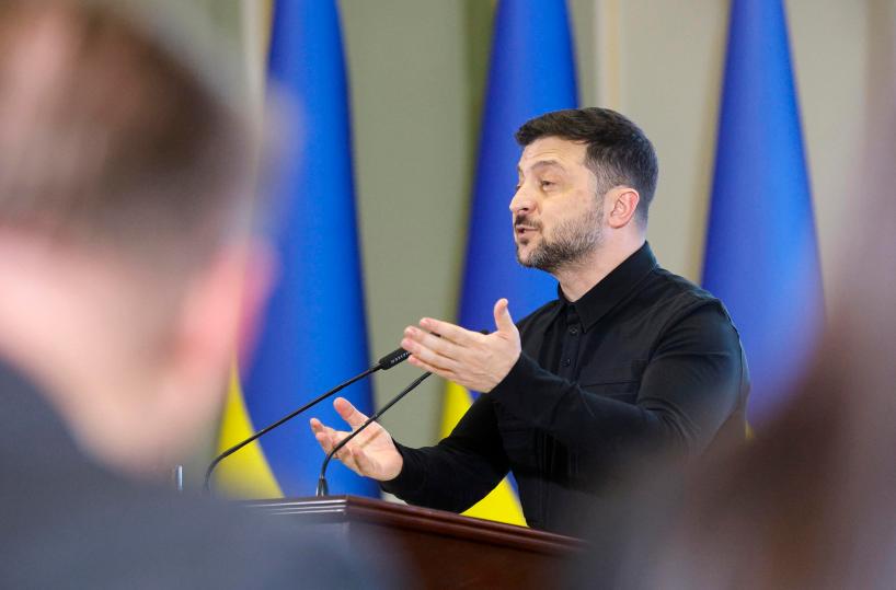 Zelensky, 'ci prepariamo a due opzioni, diplomazia o ulteriore difesa'