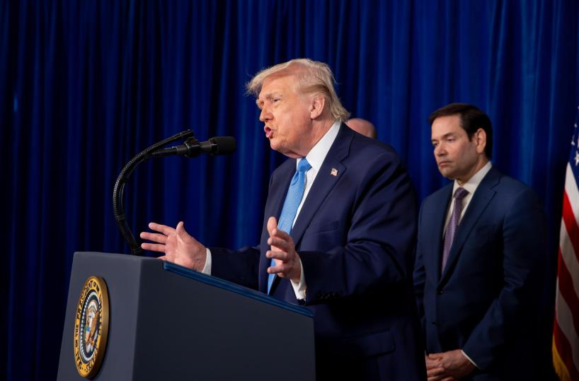 Trump, 'agli Usa serve la Groenlandia per motivi di difesa'