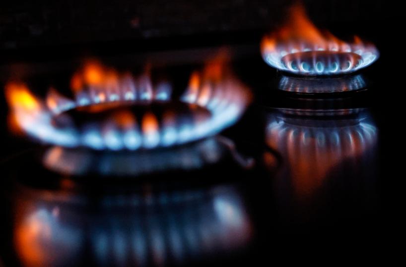 Il prezzo del gas apre in forte calo a 28,08 euro al megawattora