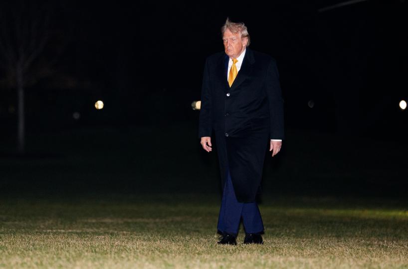 'Trump valuta diverse opzioni su Groenlandia, non escluso esercito'