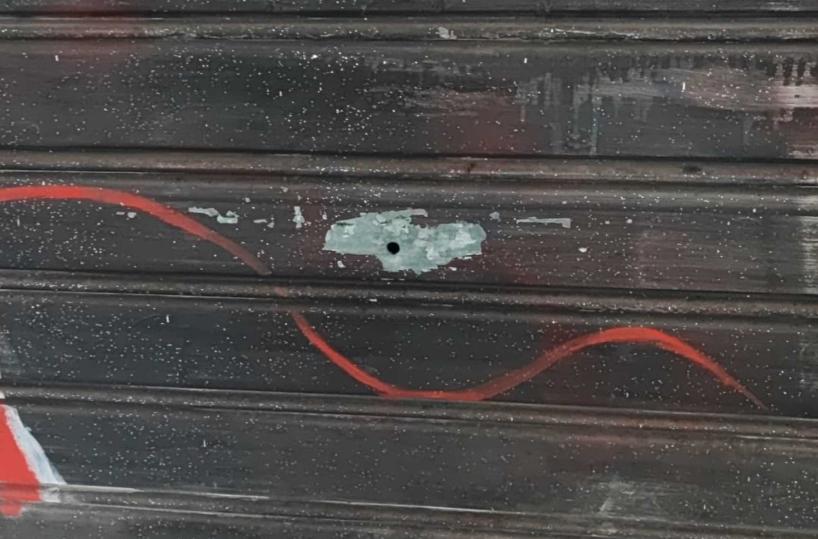 Cgil, nella sede di Primavalle a Roma 5 fori di proiettile