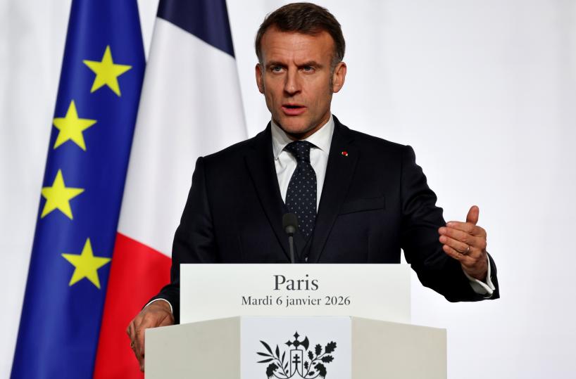 Macron, gli Usa si allontanano da alleati e norme internazionali