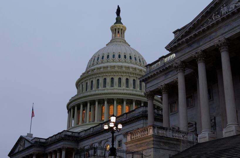 Il Senato Usa approva la risoluzione per limiti a Trump sul Venezuela