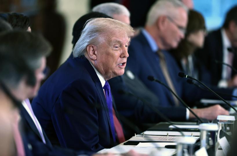 Trump ai petrolieri, 'tratterete con noi, non con Caracas'