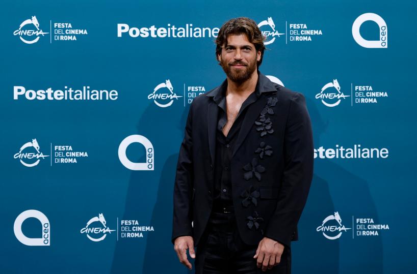 Media, Can Yaman &egrave; stato rilasciato